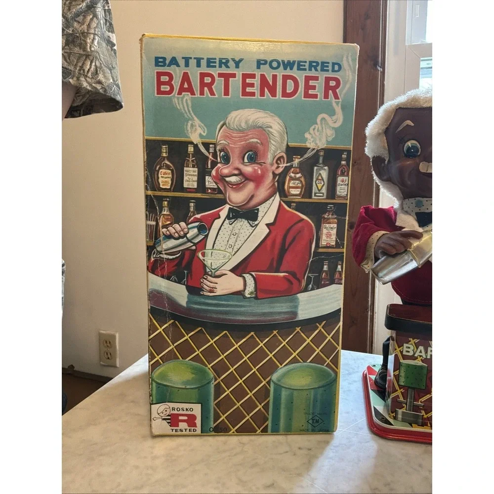 VTG African-American Rosco Bartender Charlie Weaver  Battery Powered Tin Japan